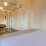 Whome Sunny Terrace Apartment With River Views 아파트 *