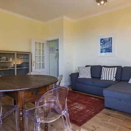 Apartment 70m2 Tagus River Terrace In Alfama By Lovelystay *