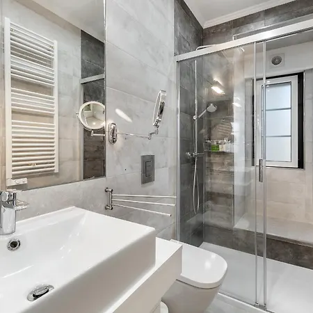 Whome Sunny Terrace With River Views Lisbona